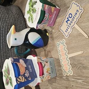 Plant Grow Kit And Ceramic Toucan Watering Vase Bundle